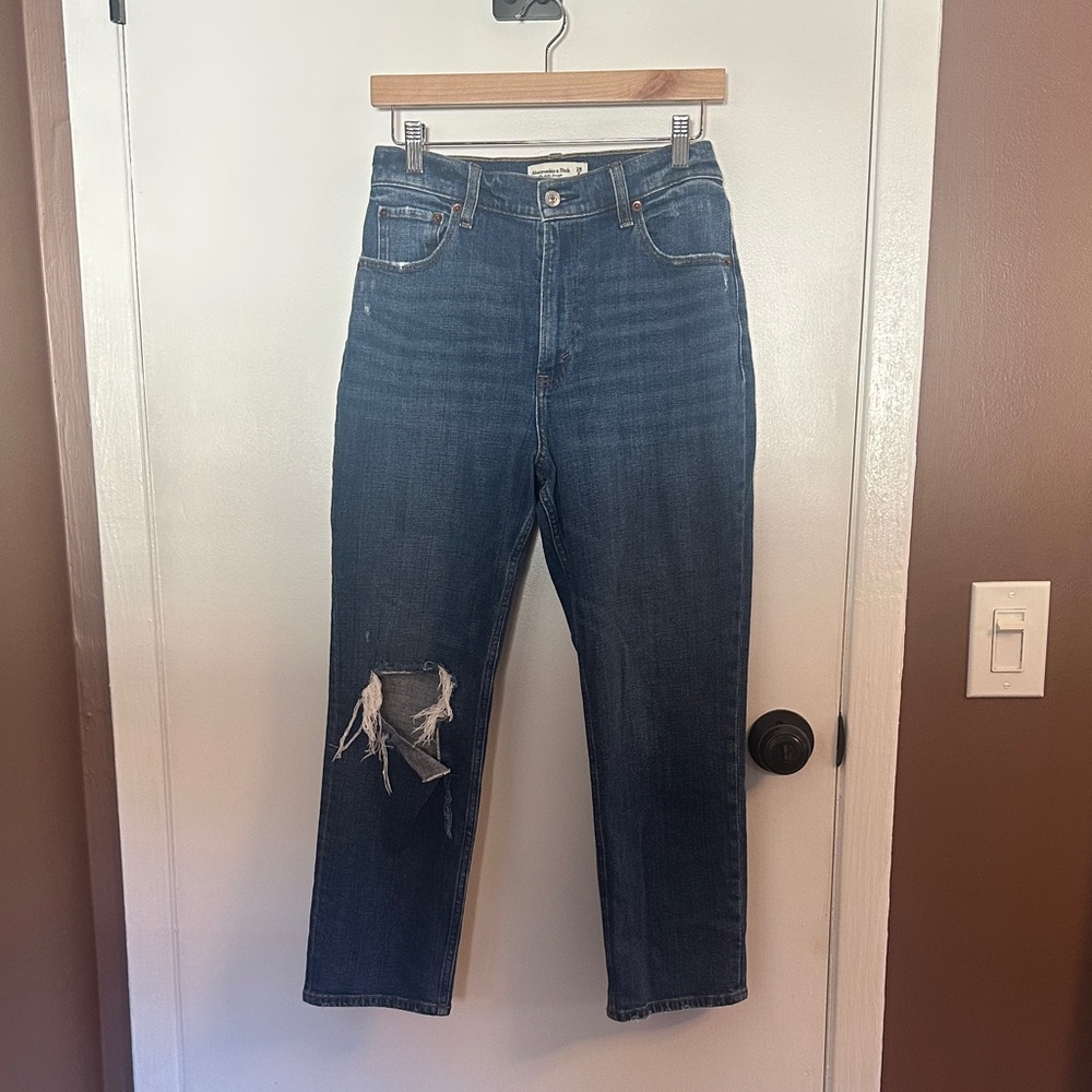 Abercrombie Ankle Straight Ultra Hi Rise Jeans